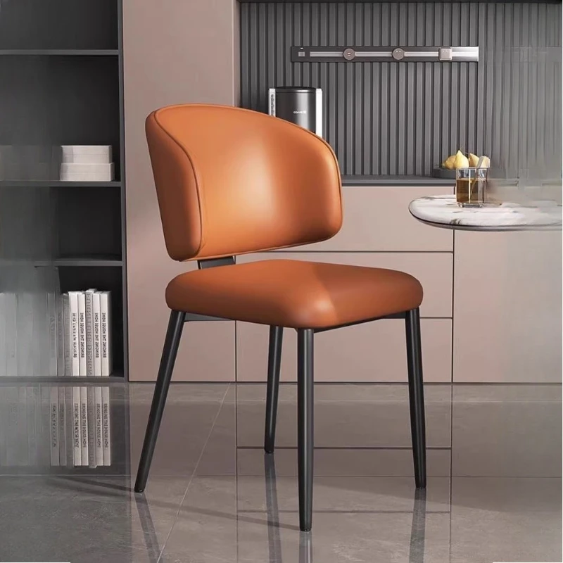 Outdoor Furniture Europe - 北欧風ウェディングダイニングチェア ヴィンテージ風 バニティチェア アウトドア用 モバイル ミニマリスト