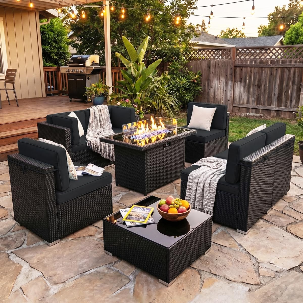 Outdoor Furniture With Fire Pit Table - 8点セットのパティオ家具、44インチのプロパンガス焚き火台付き、屋外用セクショナルウィッカーコンバーショナルソファセット、コーヒーテーブル付き