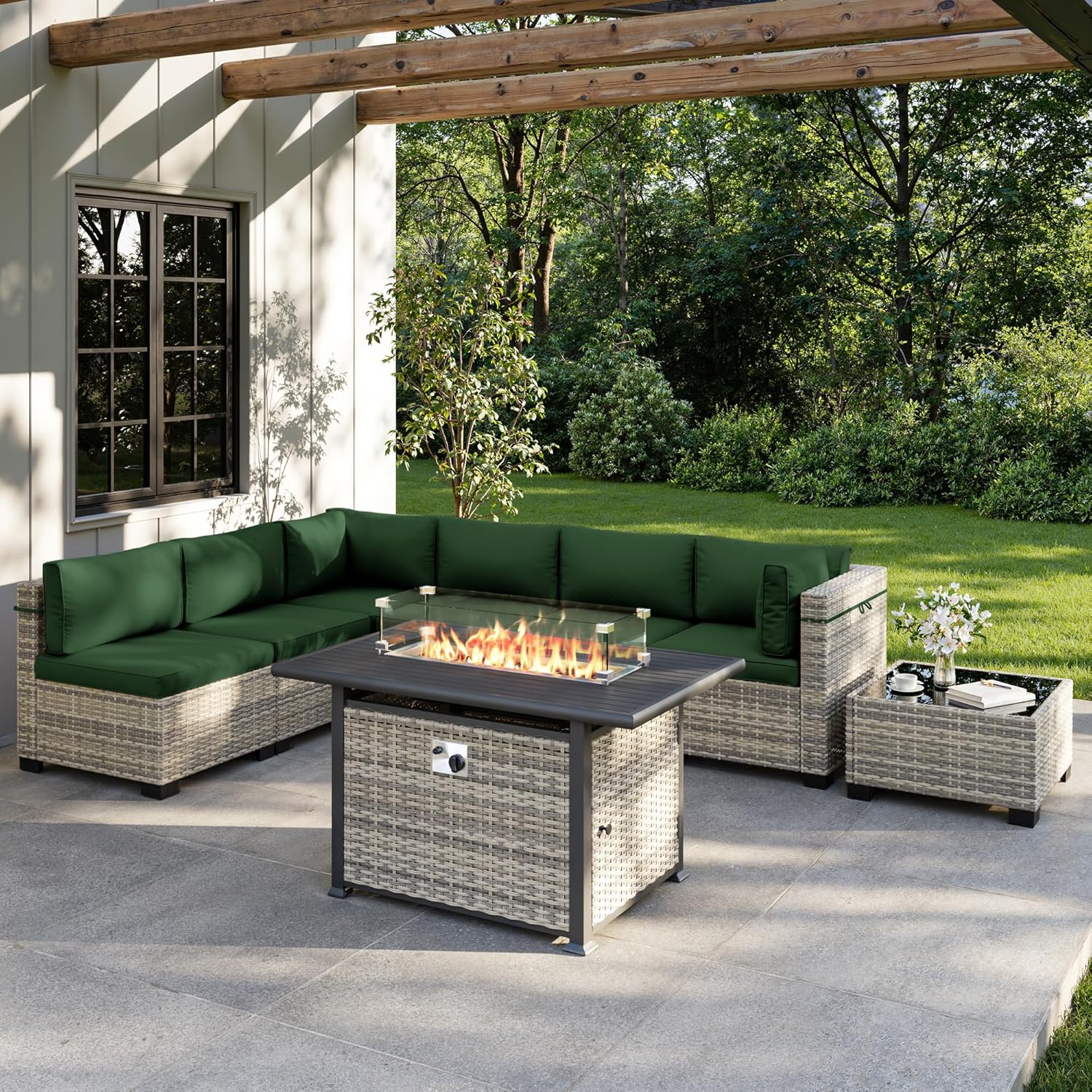 Outdoor Furniture With Fire Pit Table - 8点セットの屋外パティオ家具セット、55,000 BTUのファイヤーピットテーブル、PE製ウィッカーラタン製セクショナルソファ、カスタマイズ可能