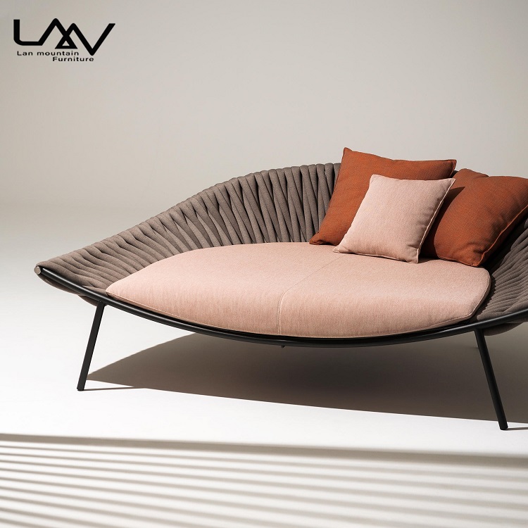 モダンな屋外ガーデン用織りロープデイベッド家具、ホテルパティ - Outdoor Daybed Furniture のレビューと価格