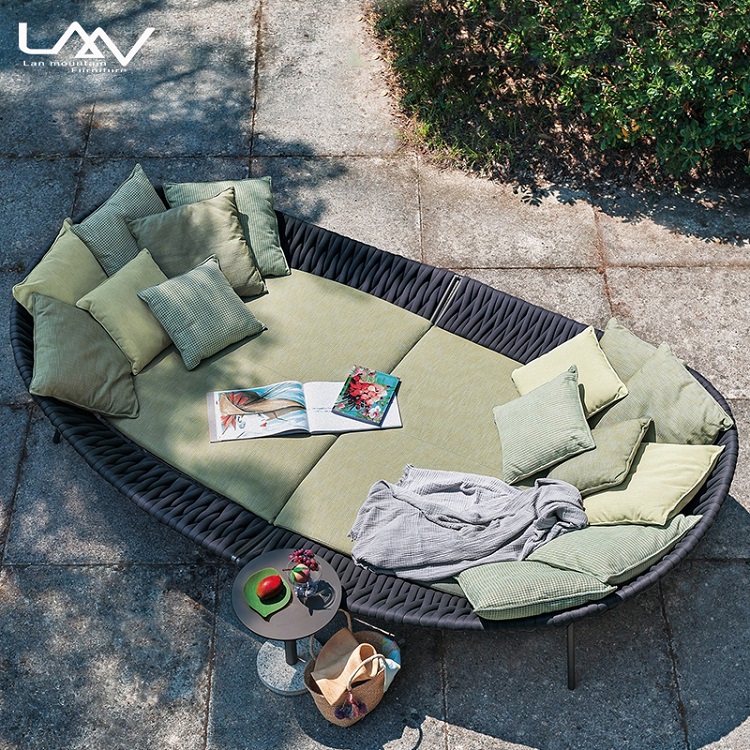 モダンな屋外ガーデン用織りロープデイベッド家具、ホテルパティ - Outdoor Daybed Furniture のレビューと価格
