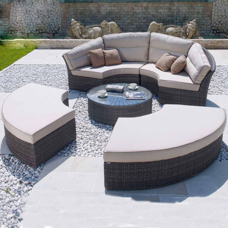 屋外用籐製ラウンドデイベッドソファセット、1.6m/1.8m - Outdoor Daybed Furniture のレビューと価格